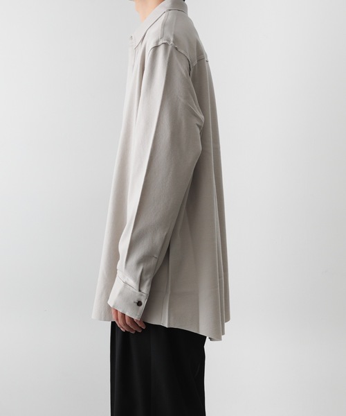 ATTACHMENT(アタッチメント)の「ウール・シルク インターロック カットオフ シャツ / WO / SI INTERLOCK CUT OFF SHIRT(シャツ/ブラウス・メンズ・ダークグレー/グレー系その他/ライトベージュ・2/1/3)」の6枚目の写真