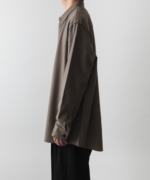 ATTACHMENT(アタッチメント)の「ウール・シルク インターロック カットオフ シャツ / WO / SI INTERLOCK CUT OFF SHIRT(シャツ/ブラウス・メンズ・ダークグレー/グレー系その他/ライトベージュ・2/1/3)」の16枚目の写真