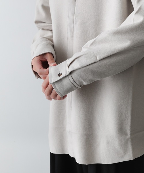 ATTACHMENT(アタッチメント)の「ウール・シルク インターロック カットオフ シャツ / WO / SI INTERLOCK CUT OFF SHIRT(シャツ/ブラウス・メンズ・ダークグレー/グレー系その他/ライトベージュ・2/1/3)」の10枚目の写真