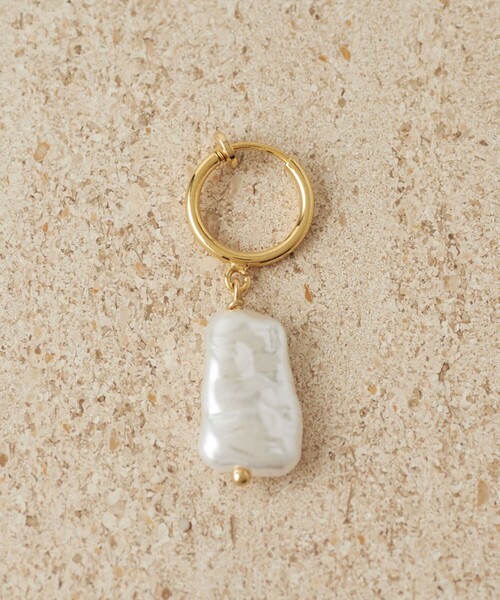 CITEN(シテン)の「<CITEN>フェイクバロックパール ノンホールピアス イヤリング(イヤリング・レディース・ゴールド・FREE)」の5枚目の写真