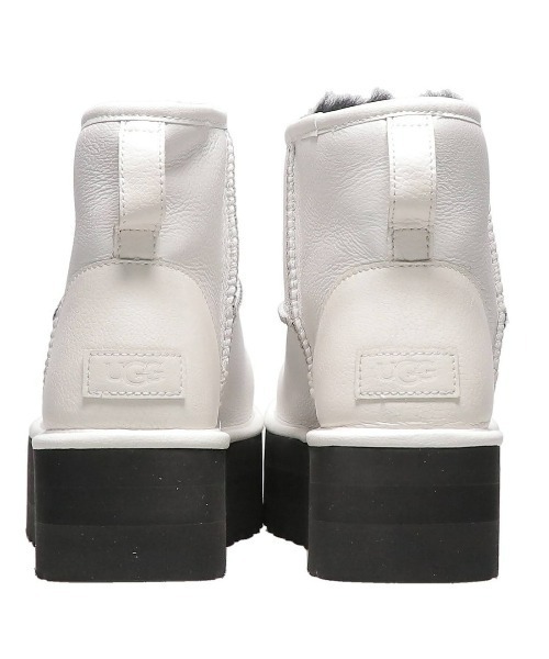 UGG（アグ）の「UGG W CLASSIC MINI PLATFORM / アグ クラッシック