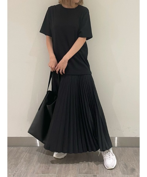 emmi(エミ)の「【emmi atelier】ドッキングプリーツワンピース emmi(エミ)の「【emmi atelier】ドッキングプリーツワンピース
