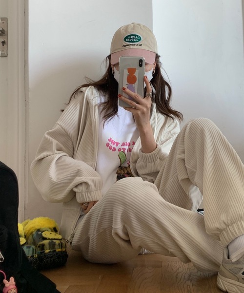 aimoha(アイモハ)の「スウェットパンツ(スウェットパンツ・レディース・グレー/オフホワイト/ブラック・SMALL/LARGE/MEDIUM)」の15枚目の写真