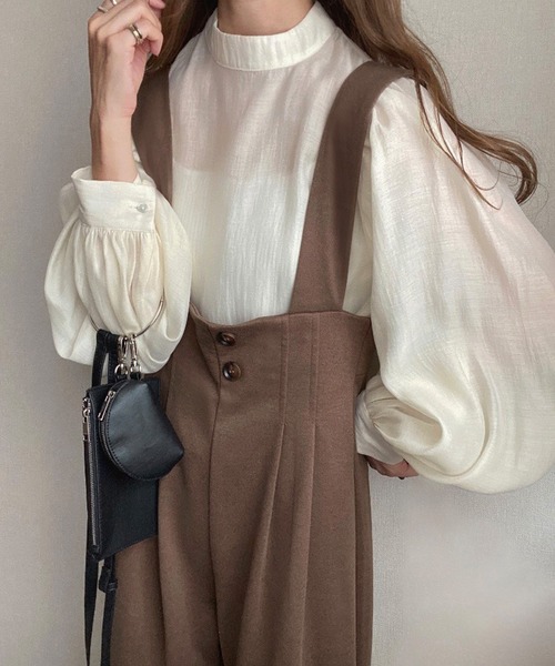 JUNOAH（ジュノア）の「タックサロペット（サロペット/オーバーオール・レディース・ブラック/モカ/グレイッシュベージュ/キャメル/ブラウン/ライトグレー/チャコール・MEDIUM/LARGE/X-LARGE/SMALL）」の22枚目の写真