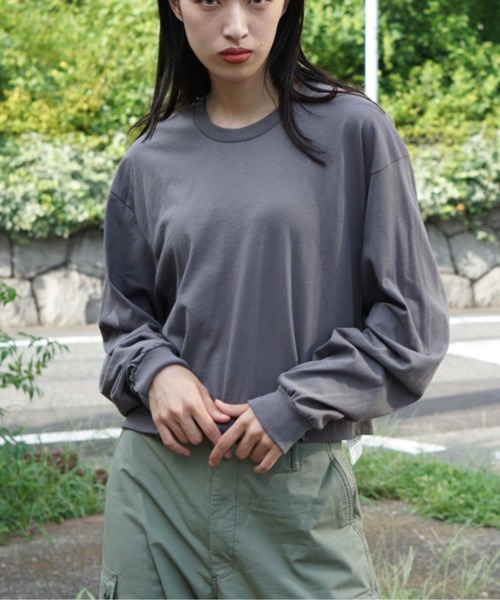 C.E.L.STORE(セルストア)の「GILDAN/ギルダン SHORT LENGTH LS TEE ショートレングスLS-Tシャツ(Tシャツ/カットソー・レディース・サンドベージュ/グリーン/オリーブ/ホワイト/ピンク系/ネイビー/チャコールグレー/ライトグレー/ブラック・LARGE)」の21枚目の写真