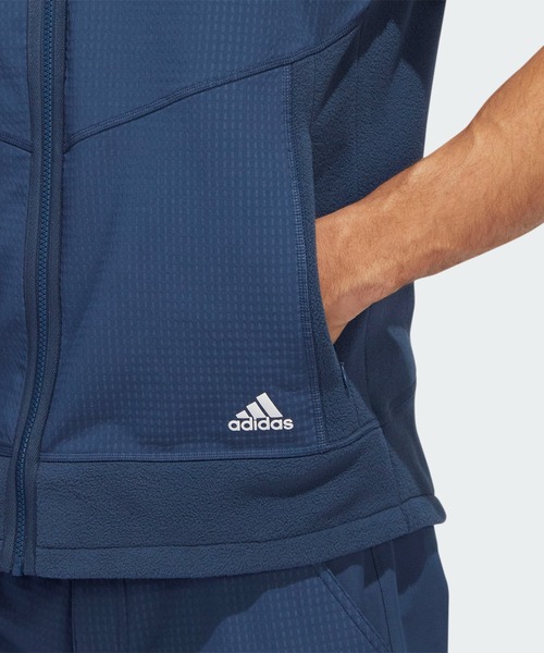 adidas（アディダス）の「撥水フリース フルジップフーディーベスト