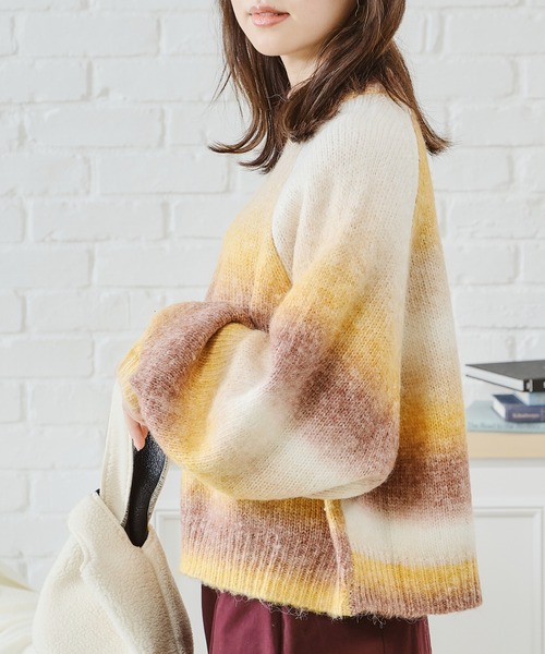 acro（アクロ）の「グラデーションボリュームスリーブニット/AC1471（ニット/セーター・レディース・オレンジ/グリーン/イエロー・ﾌﾘ-）」の11枚目の写真