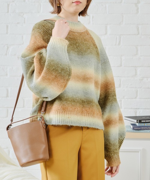 acro（アクロ）の「グラデーションボリュームスリーブニット/AC1471（ニット/セーター・レディース・オレンジ/グリーン/イエロー・ﾌﾘ-）」の17枚目の写真