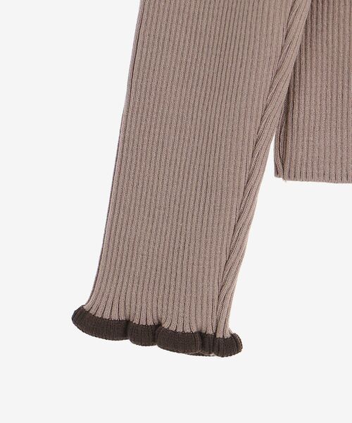 MAJESTIC LEGON（マジェスティックレゴン）の「プチフリルタートルニット（ニット/セーター・レディース・ブラック/ブラウン/アイボリー/ピンクベージュ/グレー・MEDIUM）」の16枚目の写真