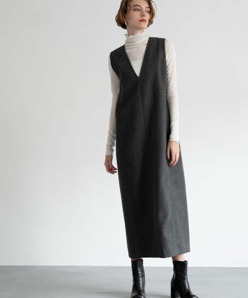 CEDNIE（セドニー）の「深Vネックワンピース（ワンピース）」 - WEAR