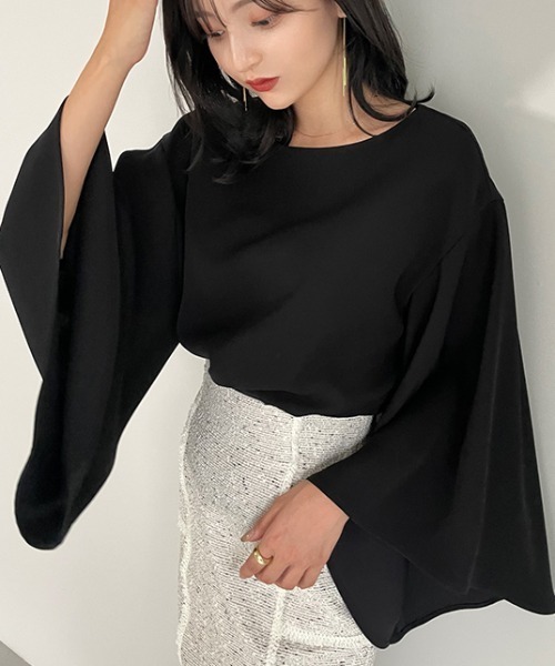 anuans（アニュアンス）の「ダブルクロスフレアスリーブブラウス（シャツ/ブラウス・レディース・ホワイト系その他/ピンク/カーキ系1/ブラック・FREE）」の3枚目の写真