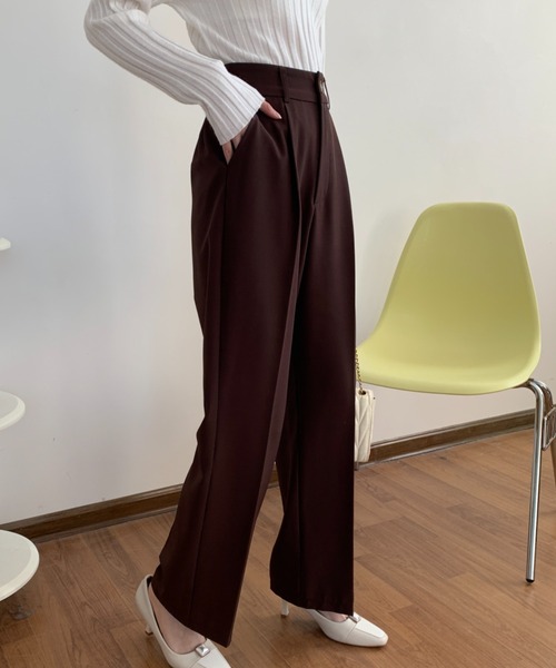 ECLIN(エクラン)の「センタープレスセミワイドパンツ(スラックス・レディース・ブラック/ブラウン/ベージュ・S/M/L)」の12枚目の写真