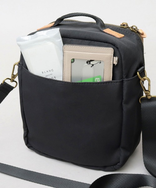 kippis(キッピス)の「レザーパッチ ナイロン ボックス ミニショルダー / ハンドバッグ / BOX型 ショルダーバッグ / しろくま / 北欧(ショルダーバッグ・レディース・グレー/ブラック・FREE)」の18枚目の写真