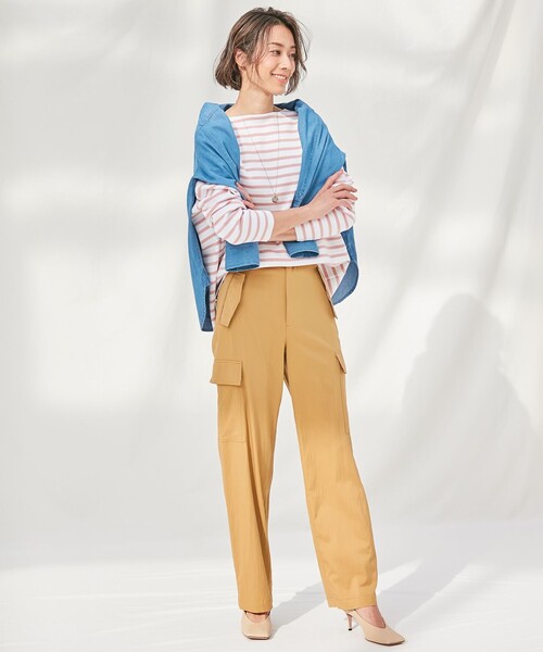 23区(ニジュウサンク)の「キュプラナイロンストレッチ カーゴ パンツ(カーゴパンツ・レディース・ブラック系/黄土色系/カーキ系・32/34/30)」の6枚目の写真