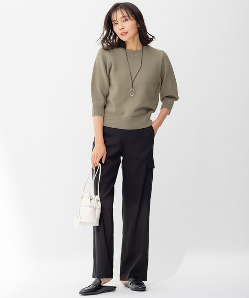 23区(ニジュウサンク)の「キュプラナイロンストレッチ カーゴ パンツ(カーゴパンツ・レディース・ブラック系/黄土色系/カーキ系・32/34/30)」の19枚目の写真
