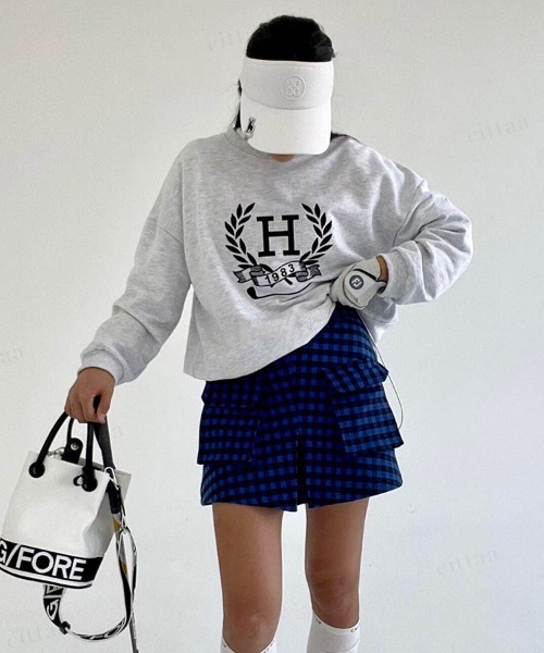 Dalfwin(ダールフィン)の「韓国GOLF 1983刺繍ロゴスウェット ゴルフウェア レディース トップス トレーナー スポーツウェア レディース(スウェット・レディース・チャコールグレー/グレー系その他/ダークベージュ・FREE)」の9枚目の写真