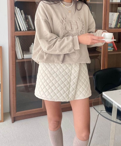 Dalfwin(ダールフィン)の「韓国GOLF 1983刺繍ロゴスウェット ゴルフウェア レディース トップス トレーナー スポーツウェア レディース(スウェット・レディース・チャコールグレー/グレー系その他/ダークベージュ・FREE)」の20枚目の写真