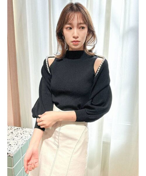 dazzlin（ダズリン）の「パールレイヤードニットトップス（ニット/セーター・レディース・グレー/ピンク/ブラック・FREE）」の5枚目の写真