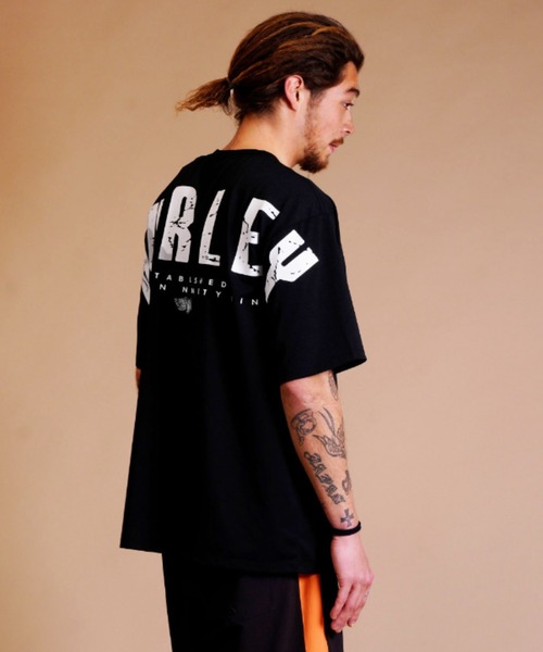 Hurley (ハーレー)の「Hurley/ハーレー ラッシュガード ラッシュTシャツ/ルーズシルエット バックプリント/UVカット 吸汗速乾 MSS2310029(ラッシュガード・メンズ・オレンジ/ブラック/ホワイト・L/XL/M)」の9枚目の写真