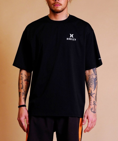 Hurley (ハーレー)の「Hurley/ハーレー ラッシュガード ラッシュTシャツ/ルーズシルエット バックプリント/UVカット 吸汗速乾 MSS2310029(ラッシュガード・メンズ・オレンジ/ブラック/ホワイト・L/XL/M)」の8枚目の写真