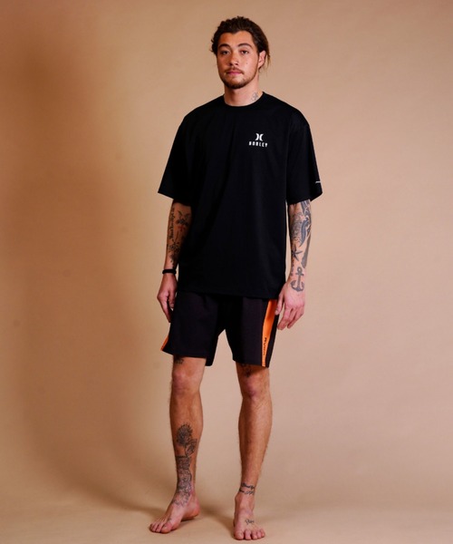 Hurley (ハーレー)の「Hurley/ハーレー ラッシュガード ラッシュTシャツ/ルーズシルエット バックプリント/UVカット 吸汗速乾 MSS2310029(ラッシュガード・メンズ・オレンジ/ブラック/ホワイト・L/XL/M)」の10枚目の写真
