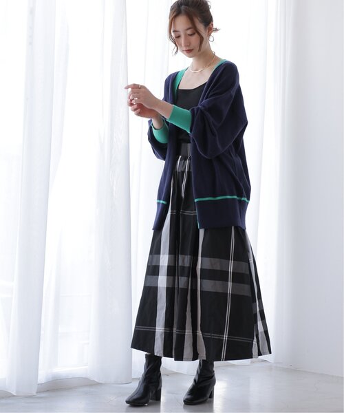 frames RAY CASSIN（フレームスレイカズン）の「ビッグチェック　ソフトナイロンスカート（スカート・レディース・オフホワイト/ブラック/ネイビー・FREE）」の6枚目の写真