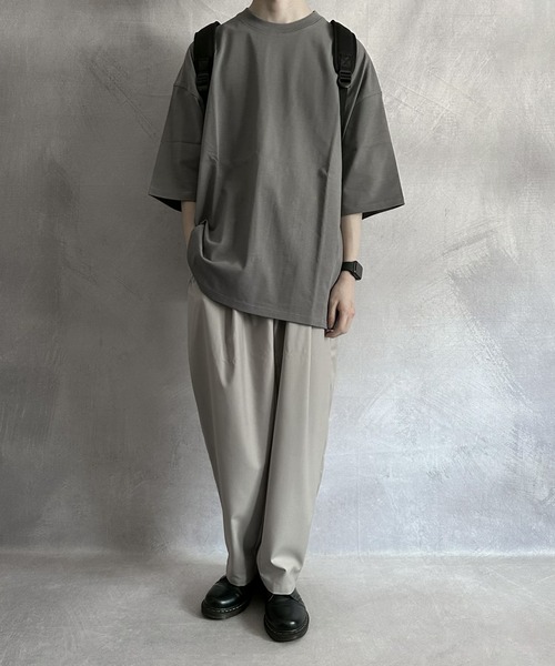 SERACE(セラス)の「【SERACE】Loose silhouette T-shirt / ルーズシルエットTシャツ(Tシャツ/カットソー・メンズ・ブラック/オフホワイト/グレー/ネイビー/ダークブルー/ホワイト×ブラック・M/L)」の14枚目の写真