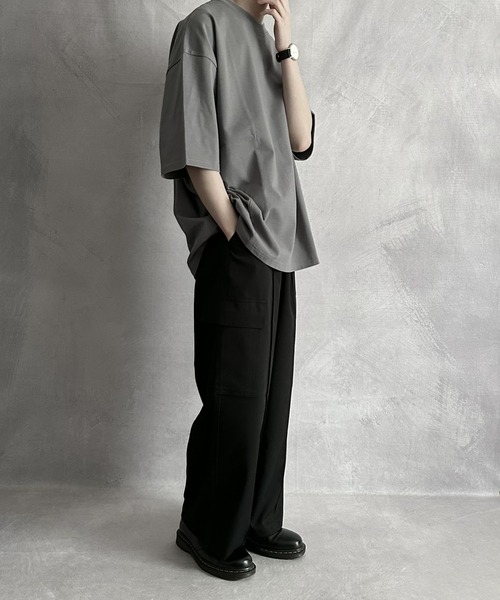 SERACE(セラス)の「【SERACE】Loose silhouette T-shirt / ルーズシルエットTシャツ(Tシャツ/カットソー・メンズ・ブラック/オフホワイト/グレー/ネイビー/ダークブルー/ホワイト×ブラック・M/L)」の16枚目の写真