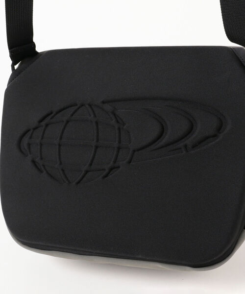 BEAMS(ビームス)の「ARC’TERYX × BEAMS / 別注 ARRO ReBIRD(TM)Waistpack(ショルダーバッグ・メンズ・グレー/オレンジ・ONE SIZE)」の7枚目の写真