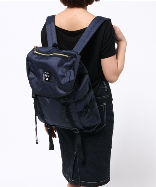 LBC（エルビーシー）の「ポリキャンパスリュック縦            （バックパック/リュック・レディース・ブラック/ダークネイビー・ONE SIZE）」の4枚目の写真