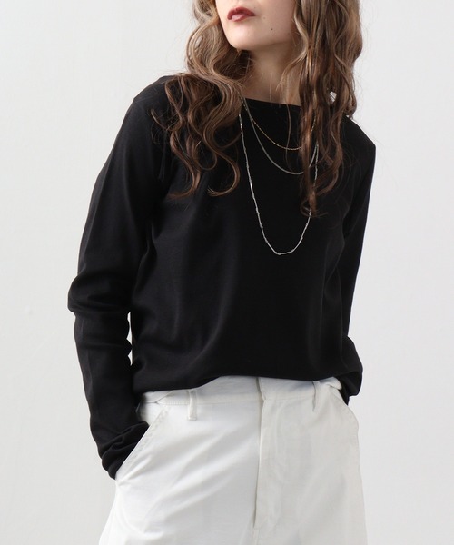 atONE(アットワン)の「atONE コットンフライスボートネックTシャツ 長袖(Tシャツ/カットソー・レディース・杢グレー/ブラック/グレイッシュベージュ/チェリーレッド/ホワイト/チャコールグレー/グレイッシュブルー/ネイビー/カーキ・L/3L/LL/4L/M)」の16枚目の写真
