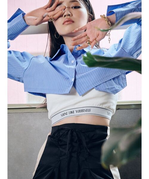 EVRIS(エヴリス)の「ロゴラインビスチェ(キャミソール・レディース・ブラック/ホワイト・FREE)」の4枚目の写真