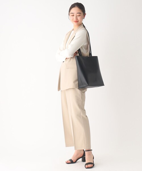 OPAQUE.CLIP（オペークドットクリップ）の「◆ダブルハンドル縦長トートバッグ【A4収納可/軽量】（トートバッグ・レディース・ベージュ/ブラック/オフホワイト・00）」の22枚目の写真