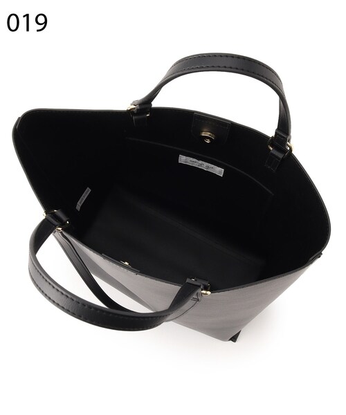 OPAQUE.CLIP（オペークドットクリップ）の「◆ダブルハンドル縦長トートバッグ【A4収納可/軽量】（トートバッグ・レディース・ベージュ/ブラック/オフホワイト・00）」の11枚目の写真