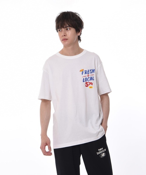 NEW BALANCE(ニューバランス)の「NB Essentials 574 グラフィックショートスリーブTシャツ(Tシャツ/カットソー・メンズ・ブラック/ホワイト・XX-LARGE/SMALL/LARGE/X-LARGE/MEDIUM)」の1枚目の写真