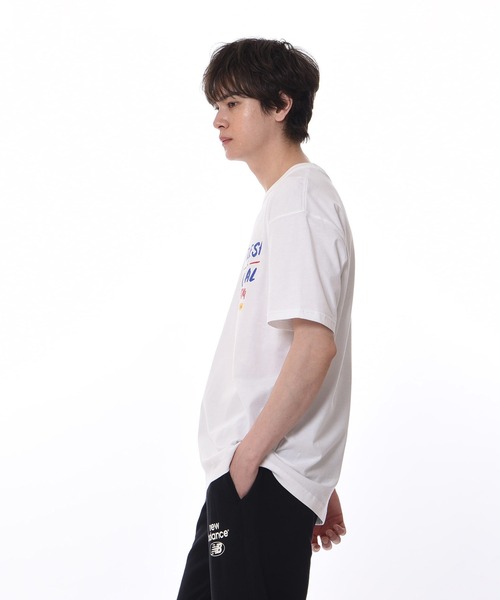 NEW BALANCE(ニューバランス)の「NB Essentials 574 グラフィックショートスリーブTシャツ(Tシャツ/カットソー・メンズ・ブラック/ホワイト・XX-LARGE/SMALL/LARGE/X-LARGE/MEDIUM)」の3枚目の写真