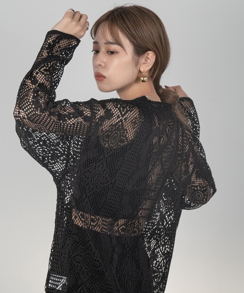 Amiur(エミレ)の「key neck cut lace tops(Tシャツ/カットソー・レディース・アイボリー/ブラック・FREE)」の2枚目の写真
