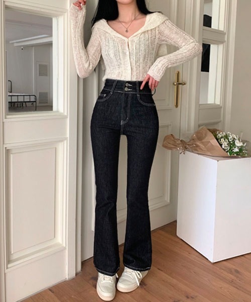 BEIDELLI（ベイデリー）の「[BELLIDE MADE] ハイウエストステッチブーツカットデニムパンツ（デニムパンツ・レディース・ブラック・MEDIUM/LARGE）」の9枚目の写真