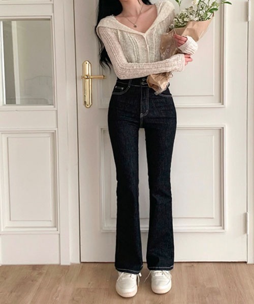 BEIDELLI（ベイデリー）の「[BELLIDE MADE] ハイウエストステッチブーツカットデニムパンツ（デニムパンツ・レディース・ブラック・MEDIUM/LARGE）」の4枚目の写真