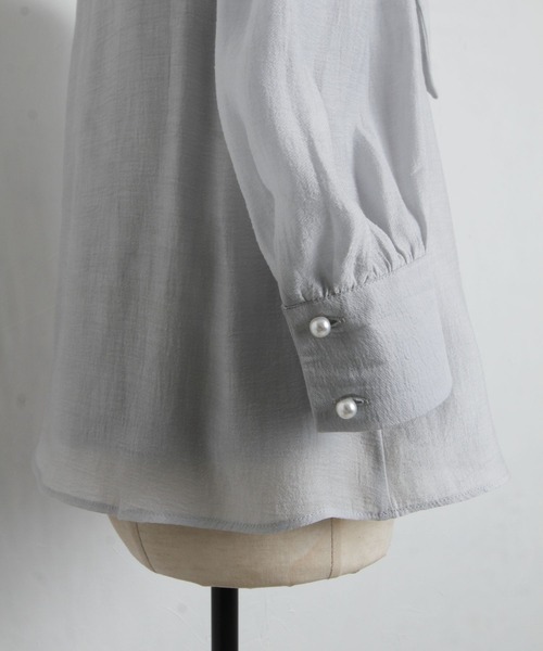 tocco closet（トッコ　クローゼット）の「りぼん付きシャイニーシアーブラウス（シャツ/ブラウス・レディース・アイボリー/グレー系その他・M）」の14枚目の写真