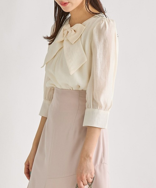 tocco closet（トッコ　クローゼット）の「りぼん付きシャイニーシアーブラウス（シャツ/ブラウス・レディース・アイボリー/グレー系その他・M）」の19枚目の写真