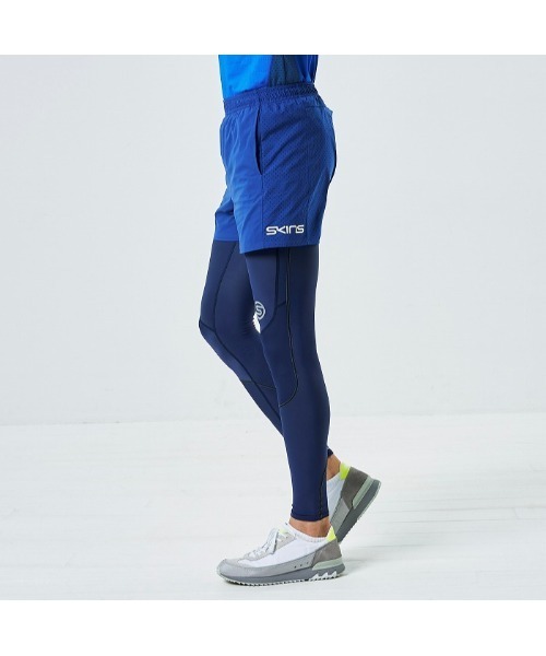 SKINS（スキンズ）の「SKINS（スキンズ）パンチングランニングショートパンツ（その他パンツ・メンズ・グレー系/ブルー系/ブラック・48/46/50）」の6枚目の写真