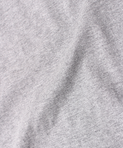 FRUIT OF THE LOOM(フルーツオブザルーム)の「【FRUIT OF THE LOOM】7オンス 天竺 ユニセックス ベーシック ポケット Tシャツ(Tシャツ/カットソー・メンズ・グレー/ホワイト/ブラック・S/XL/XS/L/M)」の4枚目の写真