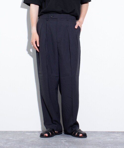 GLOSTER（グロスター）の「【GLOSTER/グロスター】シャンブレーエステル ツータックスラックス（スラックス・メンズ・チャコールグレー/ブラック/ベージュ・S/M/L）」の2枚目の写真