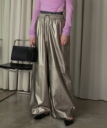 PRANK PROJECT | 【23AUTUMN先行予約商品】フェイクレザーボリュームワイドパンツ / Synthetic Leather Voluminous Wide Pants(その他パンツ)