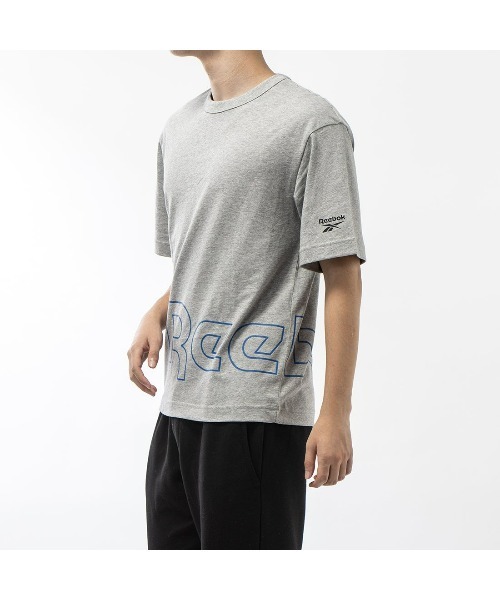 Reebok(リーボック)の「グラフィック ショートスリーブ Tシャツ / RI GRAPHIC SHORT SLEEVE TEE(Tシャツ/カットソー・メンズ・ヘザーグレー/マルーン/ブラック・X-SMALL/MEDIUM/X-LARGE/LARGE/XX-LARGE/SMALL)」の5枚目の写真
