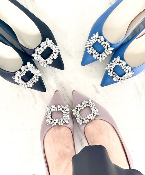 ESPERANZA（エスペランサ）の「ビジュー付きフラットヒールパンプス 結婚式二次会 パーティー（パンプス・レディース・ブルー系2/こしょう色系3/ブラック系2・23.0cm/24.0cm/24.5cm/22.5cm/23.5cm）」の6枚目の写真