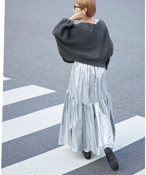 forksy.（フォルクシー）の「【forksy.】シアーモヘアニットクロップドバルーンプルオーバー（ニット/セーター・レディース・アイボリー/ブルー/チャコール・FREE）」の10枚目の写真