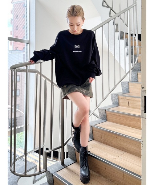 GYDA(ジェイダ)の「【ZOZO限定】Symmetry GYDA スウェットトップス(スウェット・レディース・オフホワイト/ブラック・FREE)」の18枚目の写真