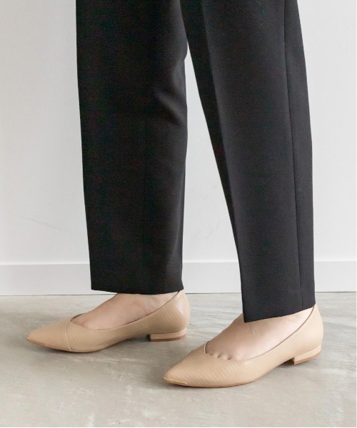 RANDA（ランダ）の「3E ゴールドパーツフラットパンプス（パンプス・レディース・ブラック/ベージュ/アイボリー/ピンク/グレー・23.5/24/23/22/22.5/24.5/25/25.5）」の14枚目の写真